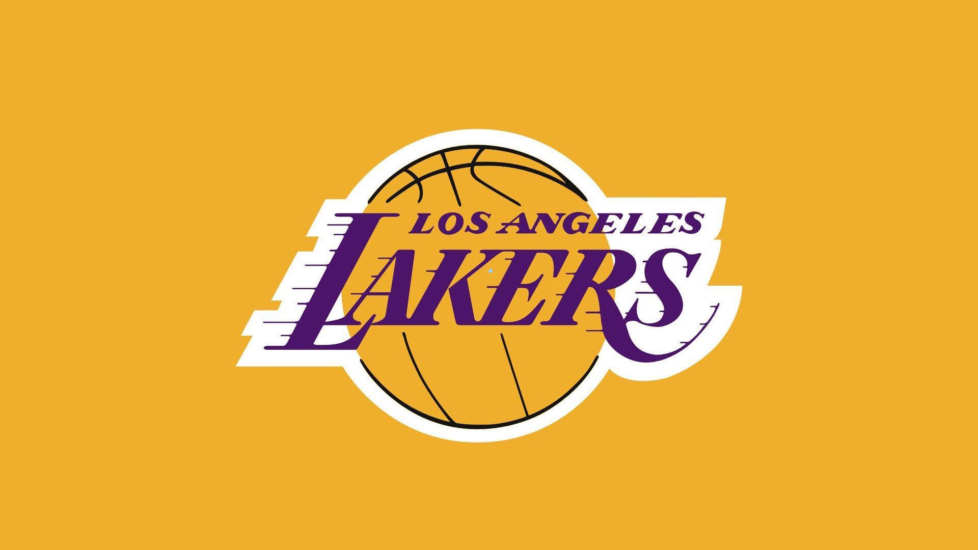 画笔下的绿茵梦，最佳球迷以二创画画致敬从小热爱的足球